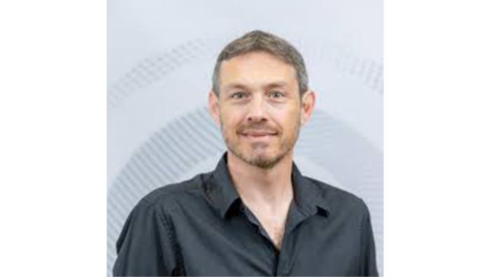 פרופ דני חורש